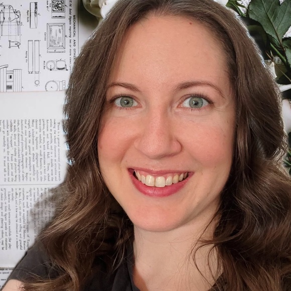 Meet your Posher, Jennie - Picture 1 of 1